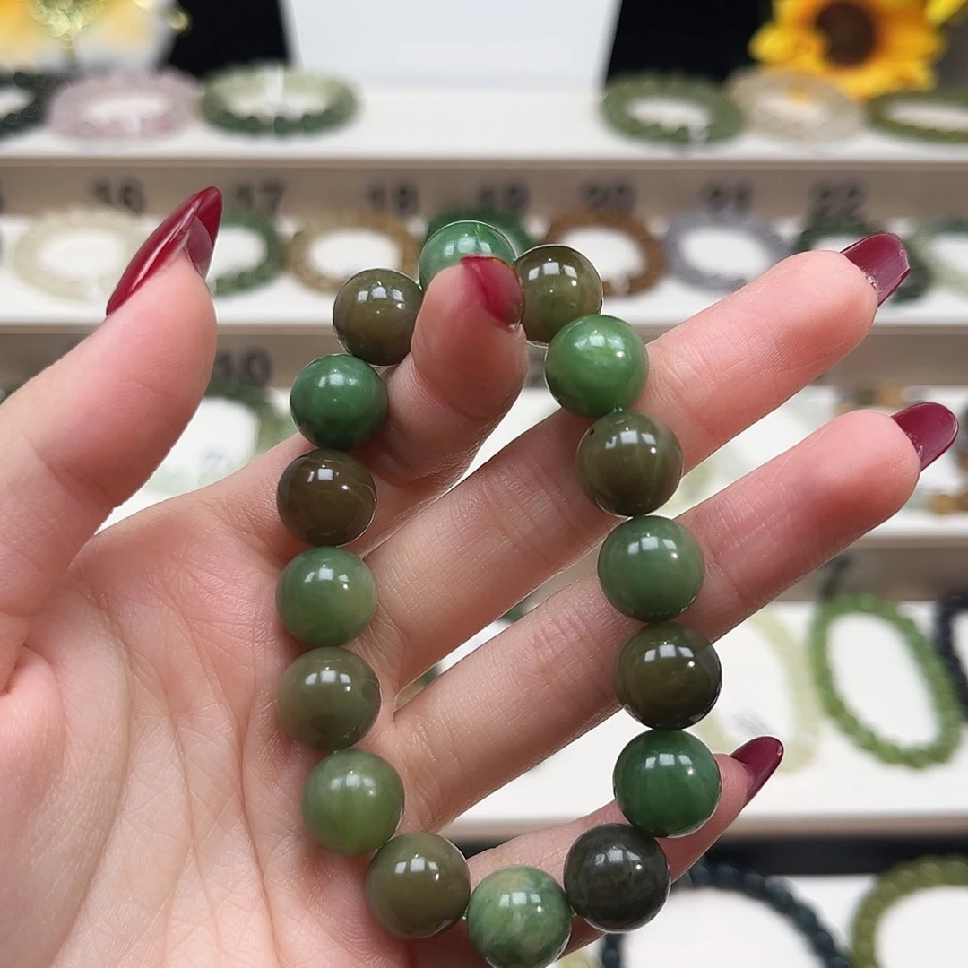 甜***味和田玉未镶嵌手链