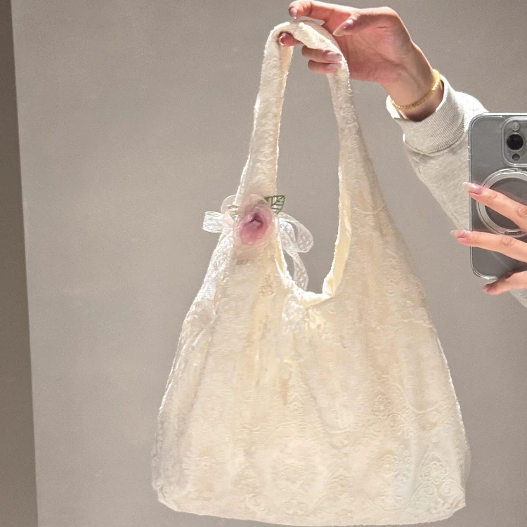 夏日小清新蕾丝花朵刺绣帆布包百搭背心包旅游出行布袋单肩托特包