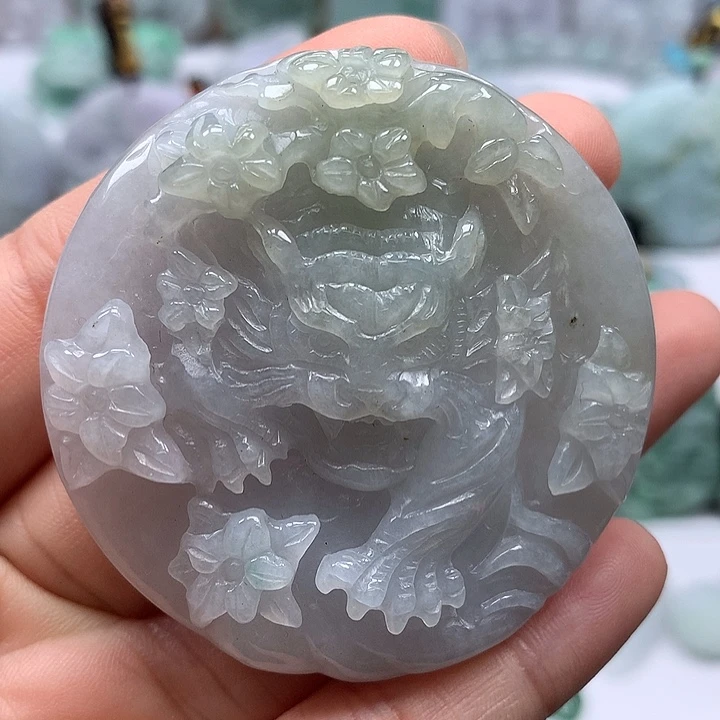 翡翠未镶嵌颈饰霸气侧漏虎虎生威如虎添翼两面工艺洒乌鸡料