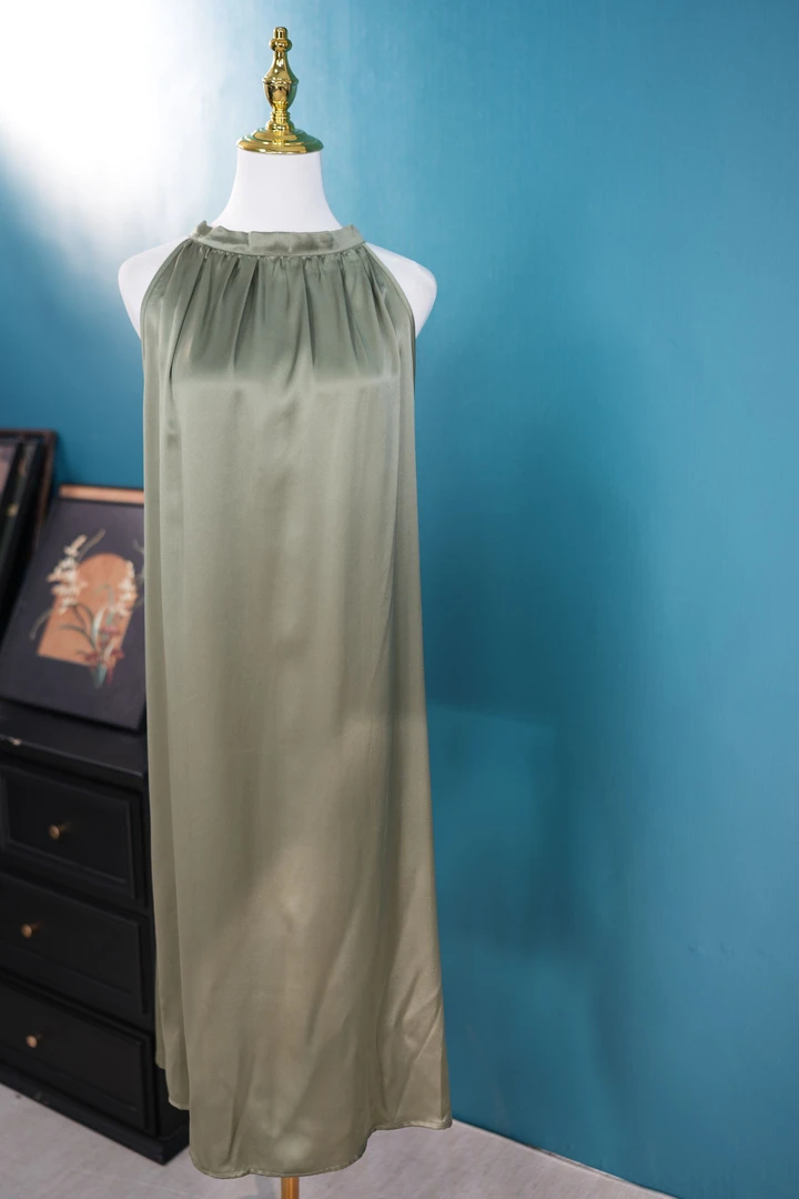 G003.女士挂脖裙