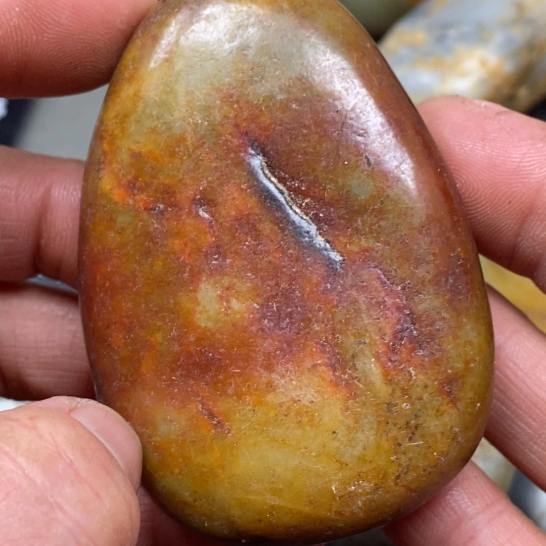 和田玉（糖玉）挂件未镶嵌