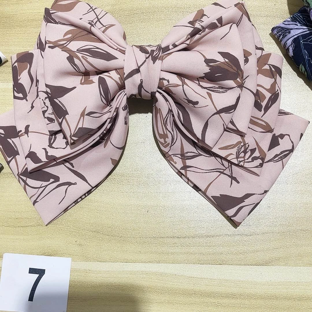太***派皮质铁合金蝴蝶结发夹
