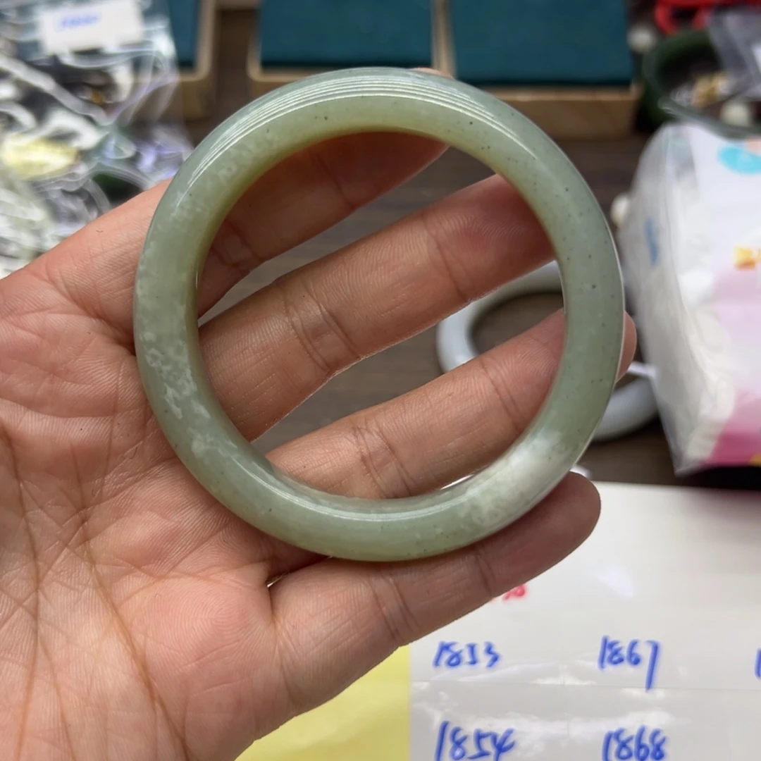 和田玉未镶嵌手镯54.6圈围1848