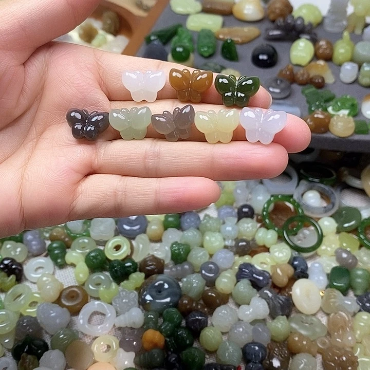 未镶嵌和田玉挂件蝴蝶98一个多样性发其一