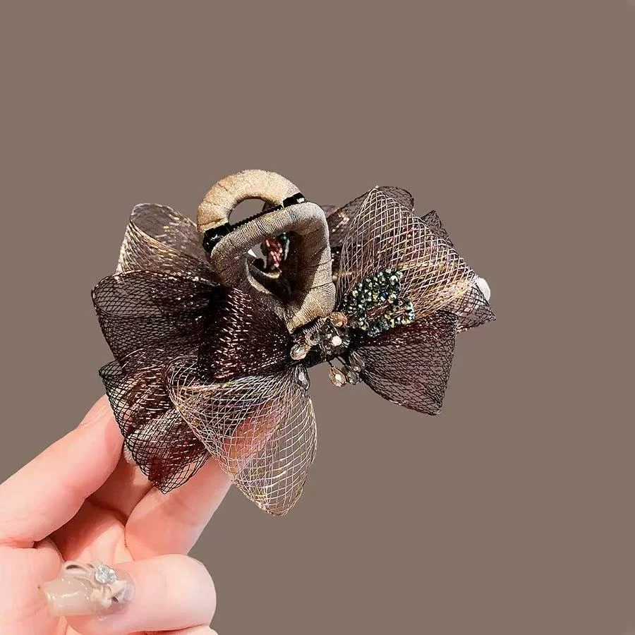 高端手工金属丝抓夹2025新款立体水晶多层蝴蝶结鲨鱼夹马尾夹头饰