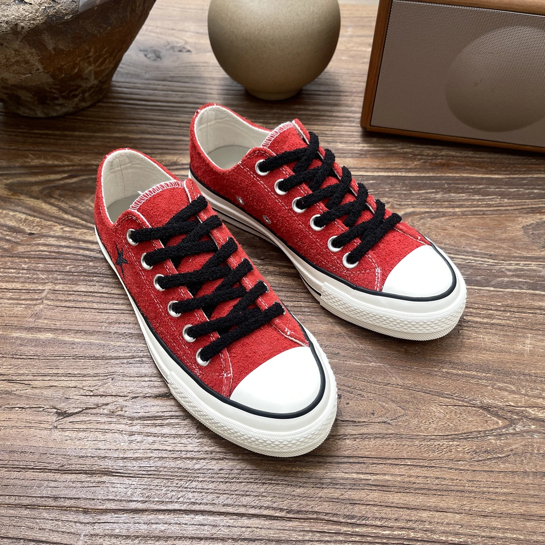 【TIAN TIAN】新款红色平底系带休闲鞋时尚潮流星星潮鞋