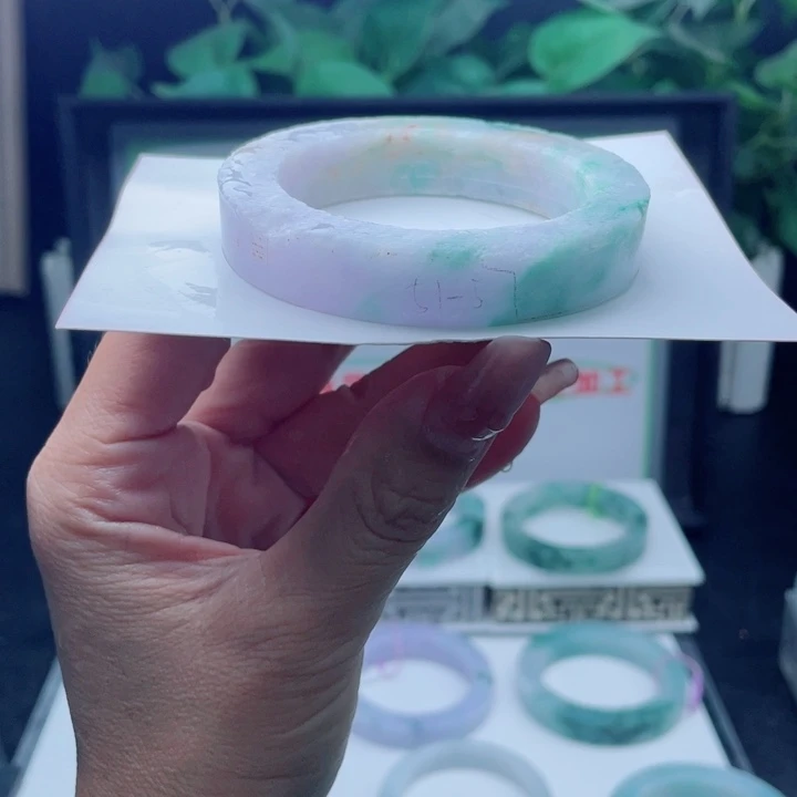 定制翡翠未镶嵌咨询