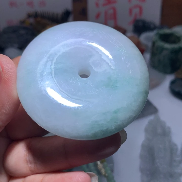 翡翠未镶嵌颈饰保真天然A货翡翠