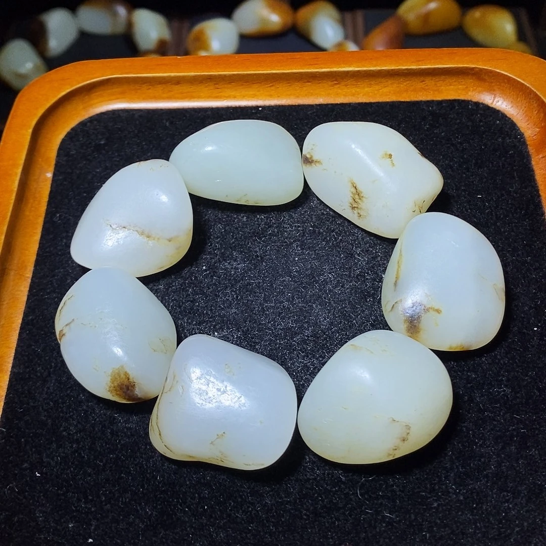 和田玉未镶嵌手链