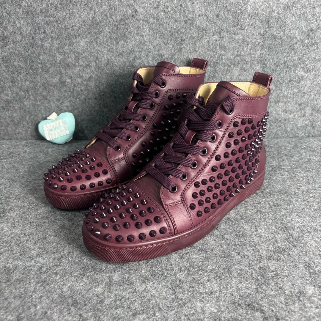 95新 Christian Louboutin/克里斯提·鲁布托 铆钉休闲鞋 38码