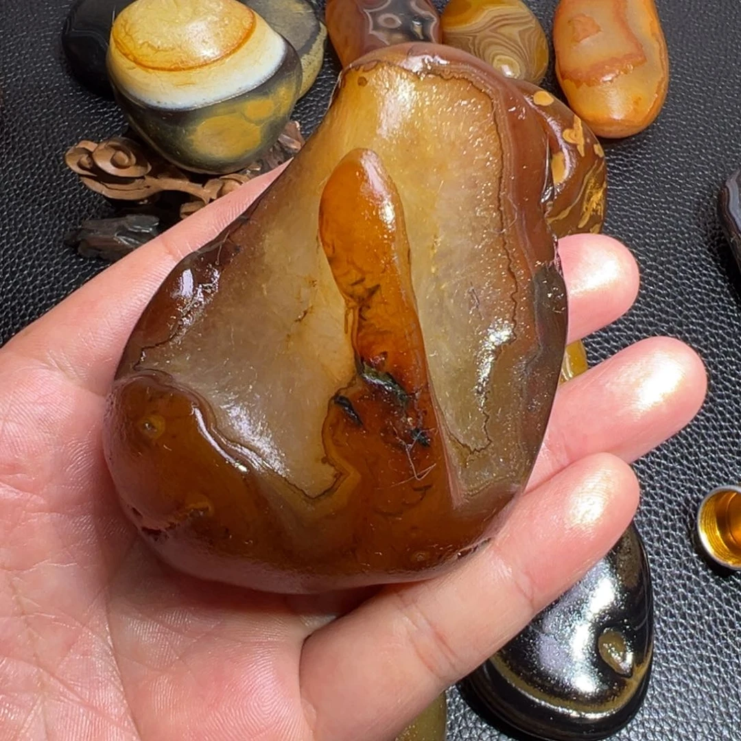 砖雕曾*马达加斯加奇石