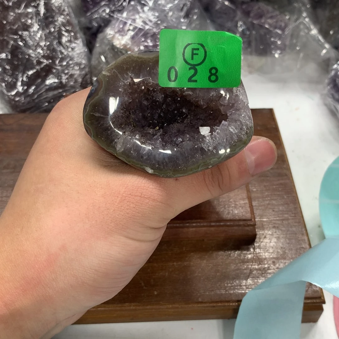 水晶大型摆件（非配饰）未镶嵌