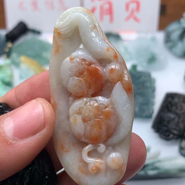 翡翠颈饰未镶嵌保真天然a货翡翠