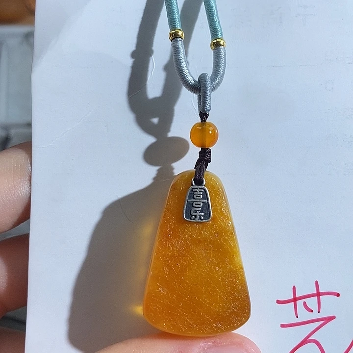 一***林琥珀未镶嵌珠宝奇石