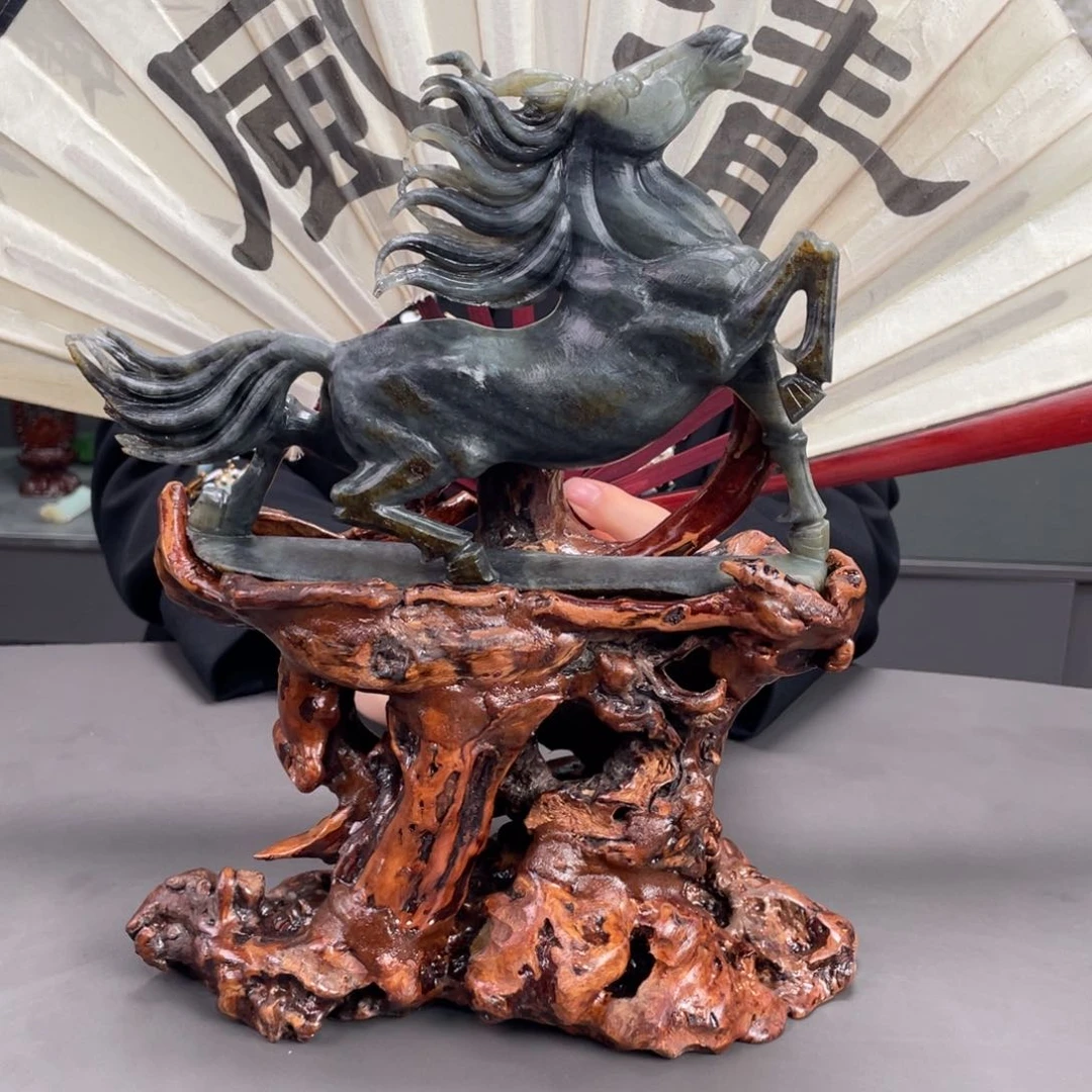 未镶嵌和田玉摆件