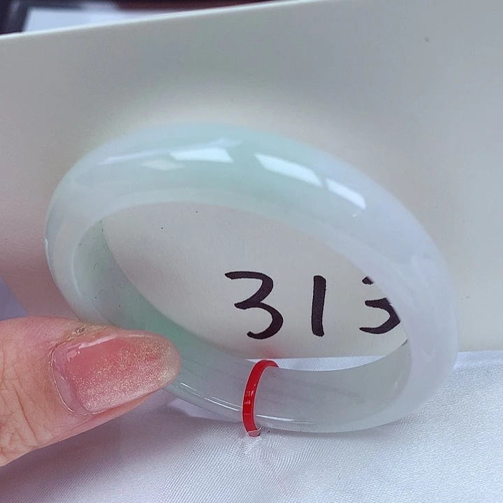 翡翠手镯（贵妃镯）未镶嵌翡翠