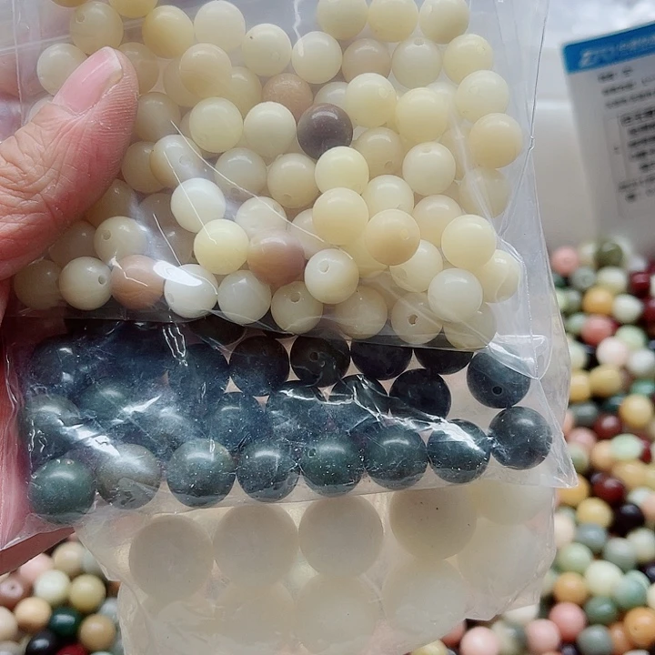 白玉菩提吊坠三拼