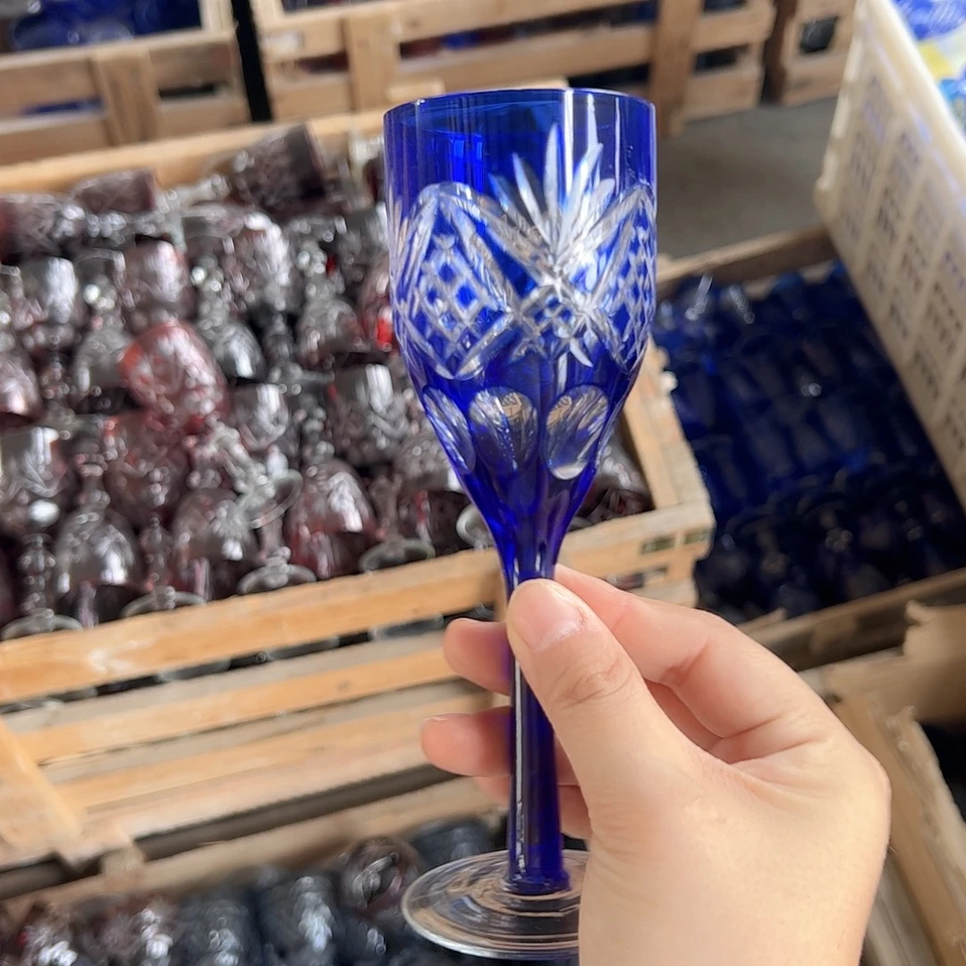 水晶玻璃高脚款微瑕一个