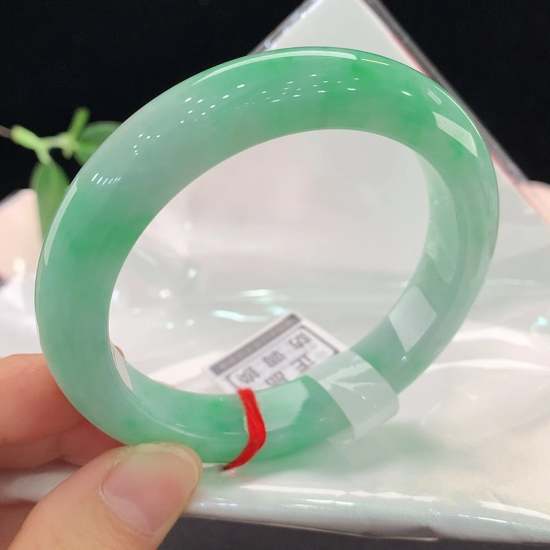 翡翠未镶嵌手镯2868
