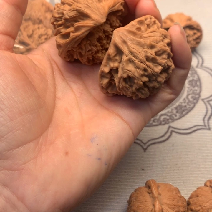 快***乐把件文玩核桃蛇头