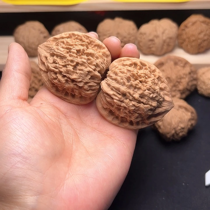 文玩核桃把件44官帽