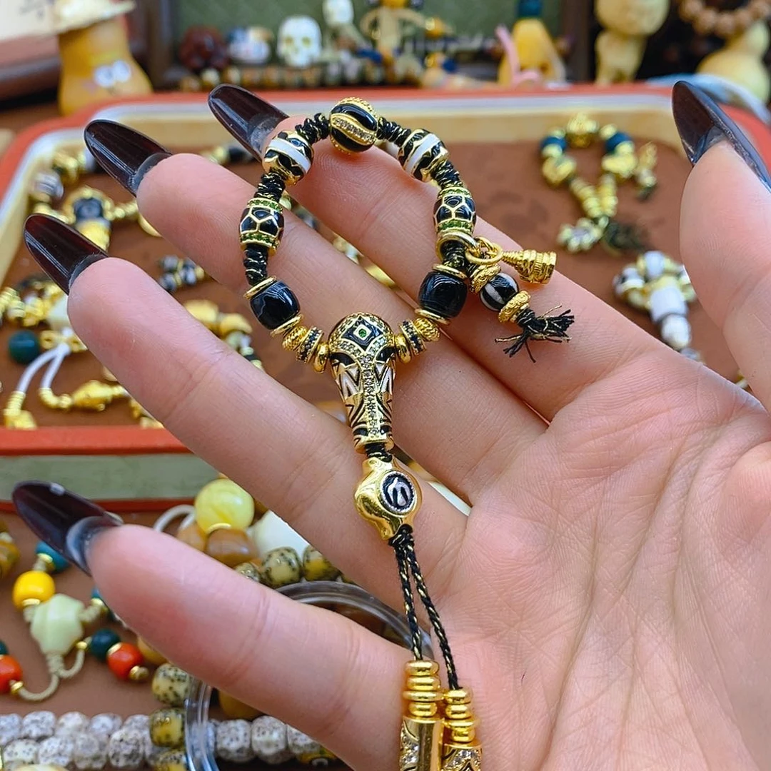 铜铁合金类黑金小版