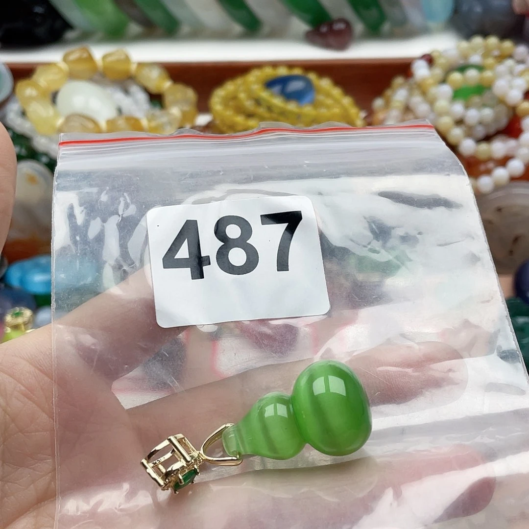 合金颈饰玛瑙/玉髓L****n