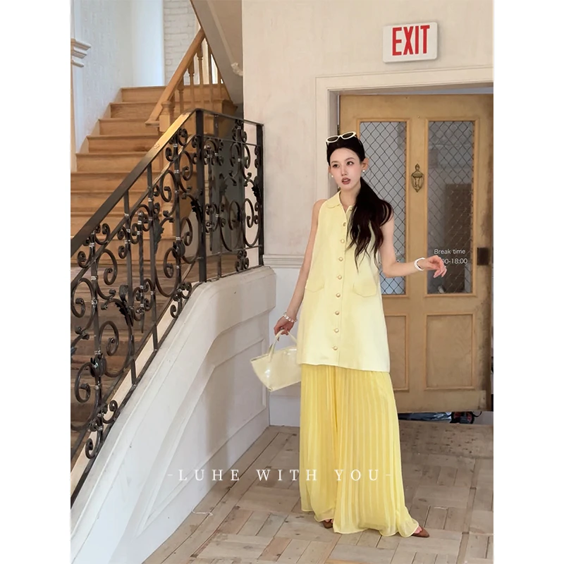 LUHE【奶油甜梦】hehe私服~静奢棉麻无袖马甲+雪纺压褶裤