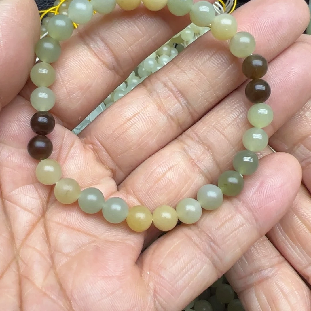 和田玉（糖玉）未镶嵌项圈