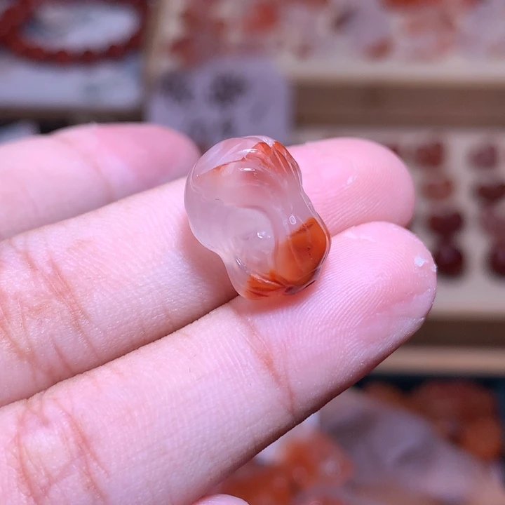 南红玛瑙未镶嵌珠宝半成品白菜