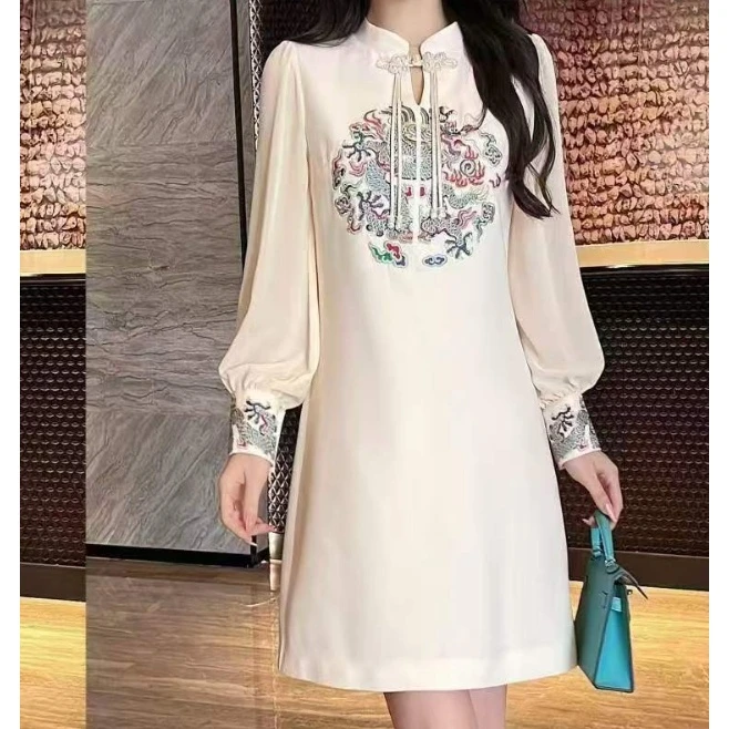 【南油玲姐】白色长袖连衣裙84824