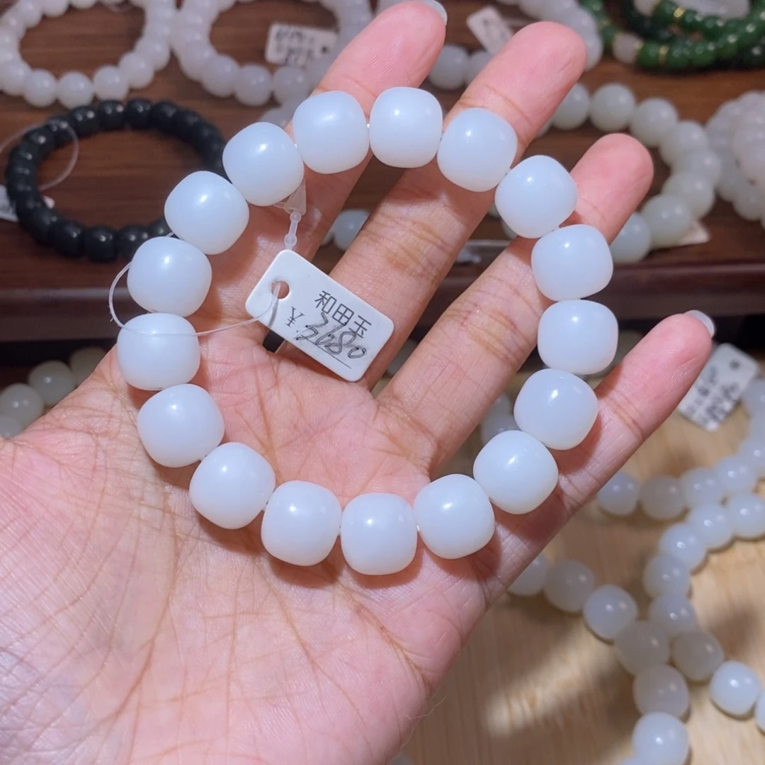 和田玉手串未镶嵌