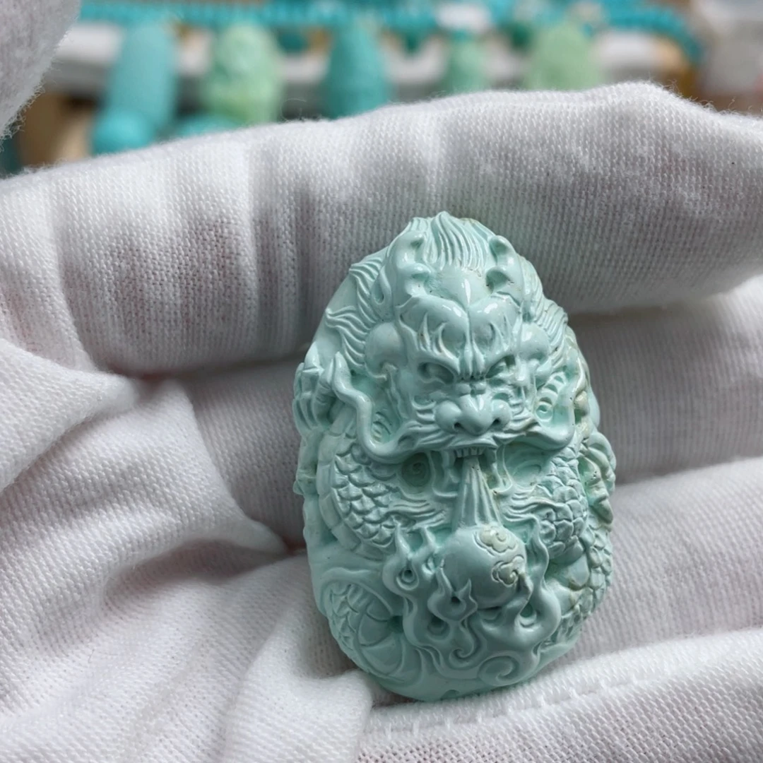 未镶嵌绿松石珠宝奇石