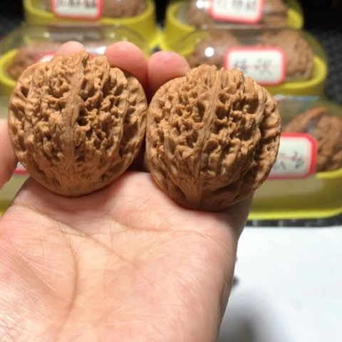 吊坠文玩核桃三角疆