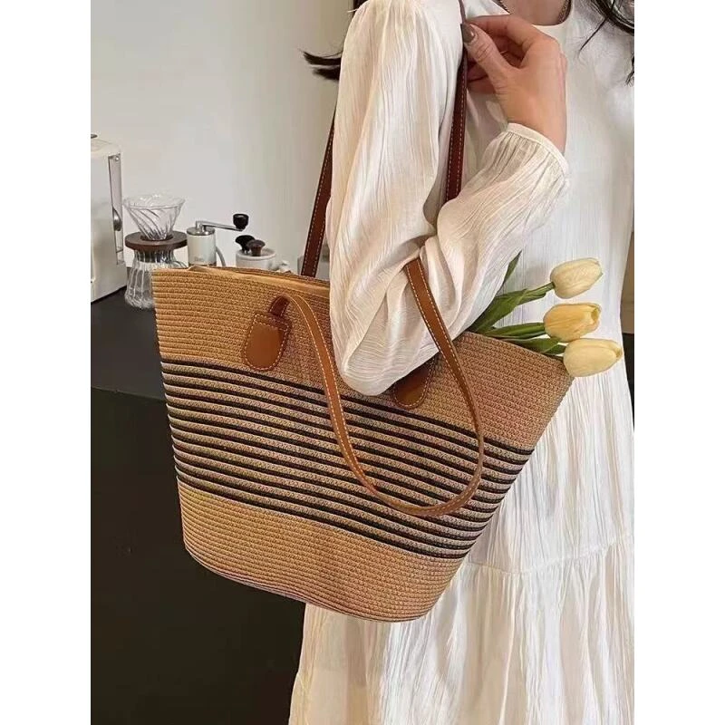 大号 编织草编包夏季新款通勤大容量条纹单肩百搭时尚沙滩包包女