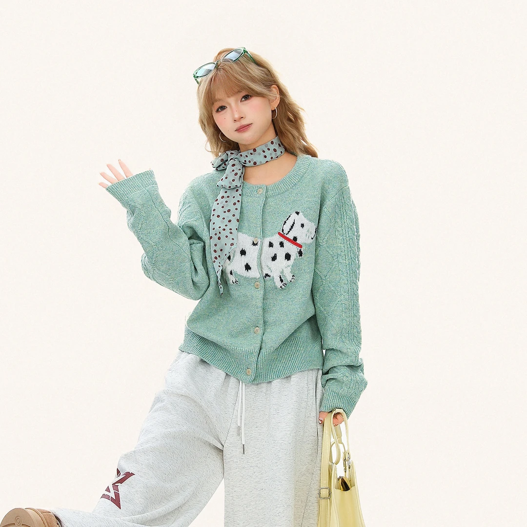 卟噜饼干圆领甜美风宽松开衫毛衣女秋冬可爱小狗贴布绣针织衫外套