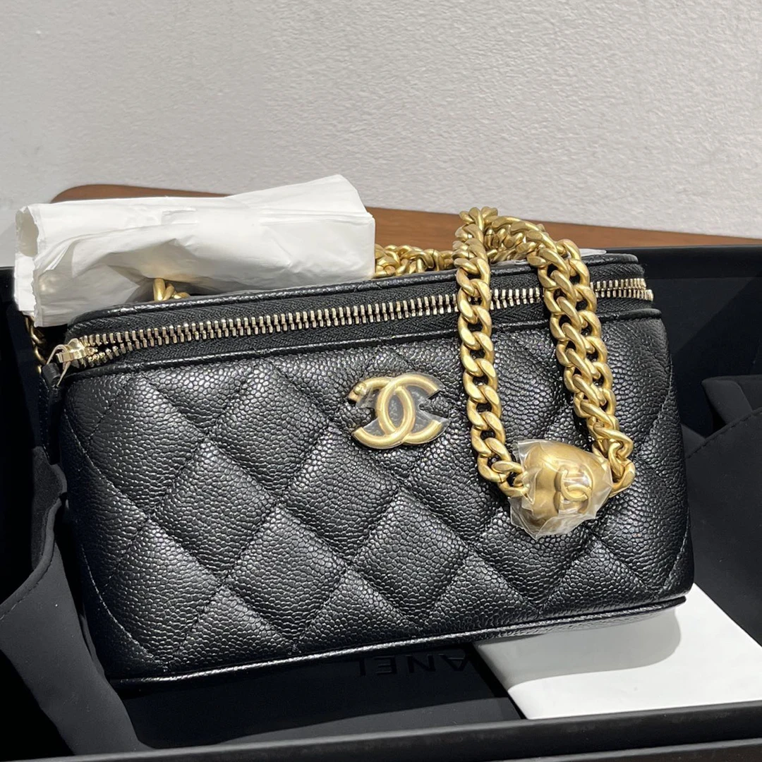 99新 Chanel/香奈儿 黑金荔枝牛爱心调节扣长盒子
