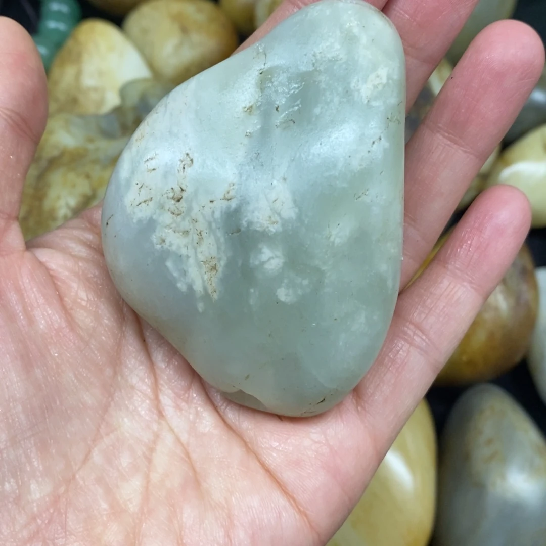 未镶嵌和田玉（糖玉）挂件