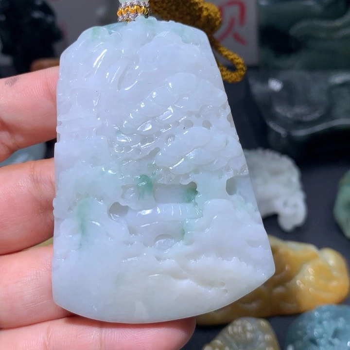 翡翠未镶嵌颈饰保真天然A货翡翠