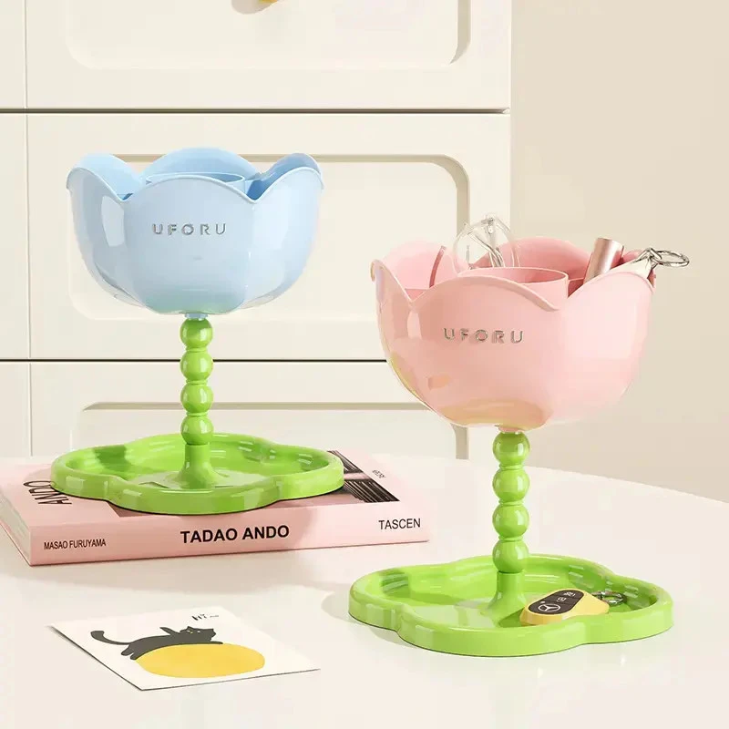 大荣家明星创意四叶草置物架家用高颜值分格客厅玄关复古装饰摆件