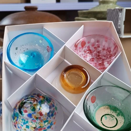 塑料五只玻璃杯。。。。。。。。