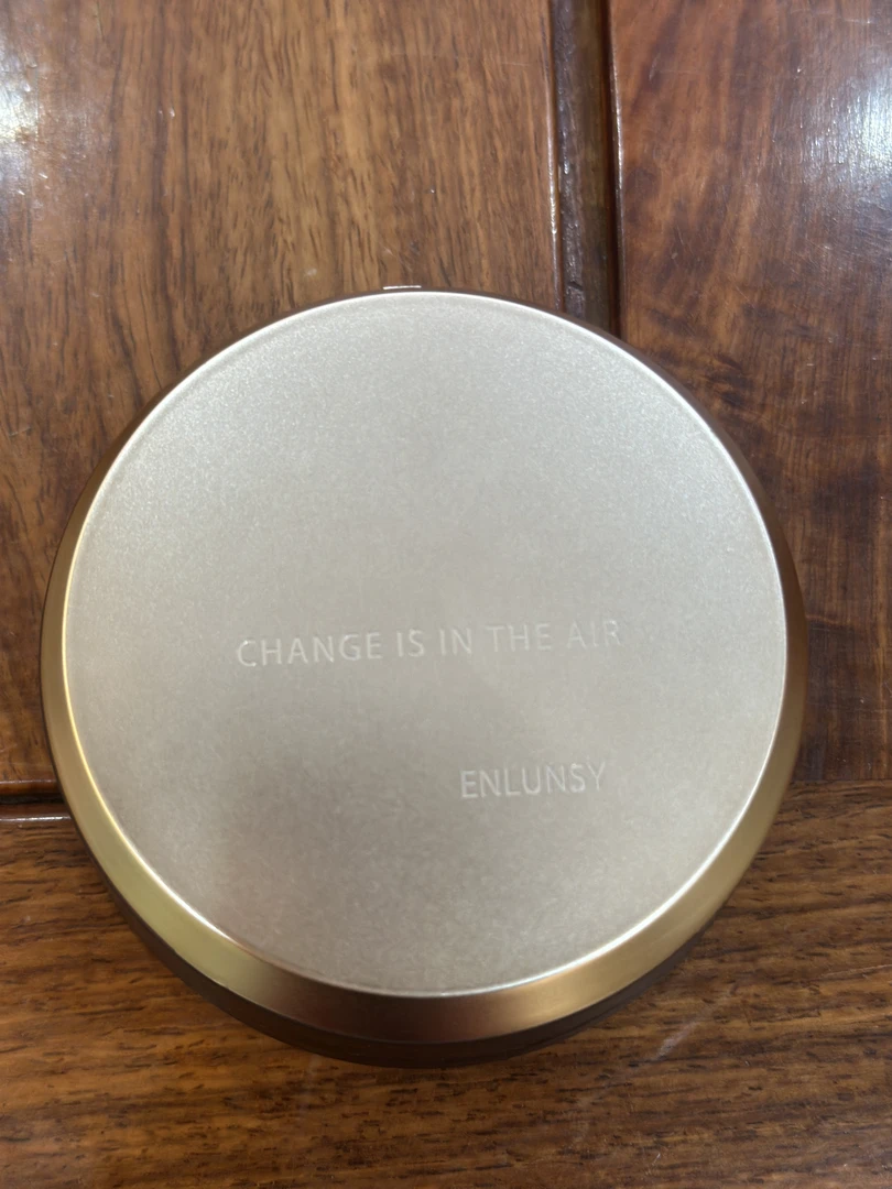 Enlunsy 安璐思鱼子酱凝光恒颜气垫