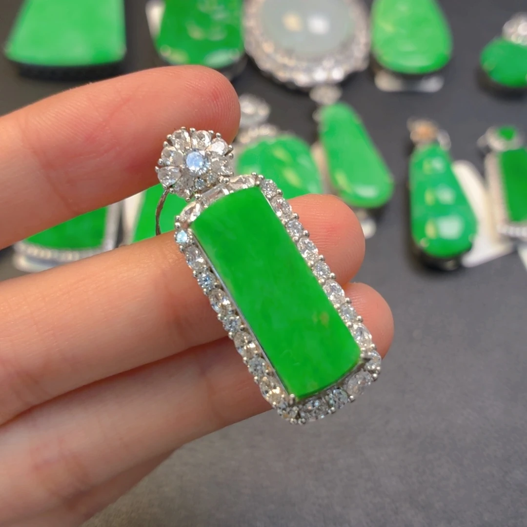 翡翠银S925镶嵌颈饰