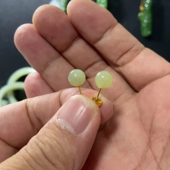 银S925镶嵌和田玉耳饰