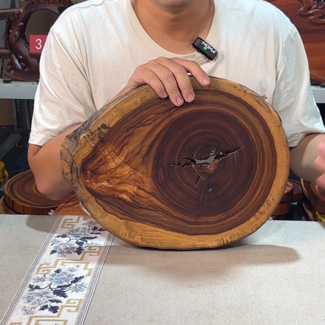 香樟木原木产品木头