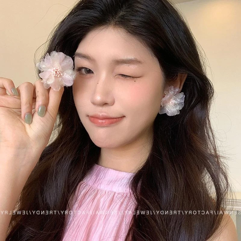 铜合金锆石耳饰 春夏新款网纱花朵耳环女小清新甜美百搭辣妹耳钉