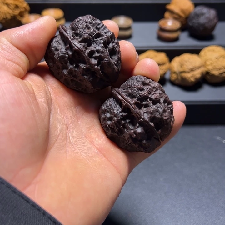 把件文玩核桃B七彩黄冠42mm