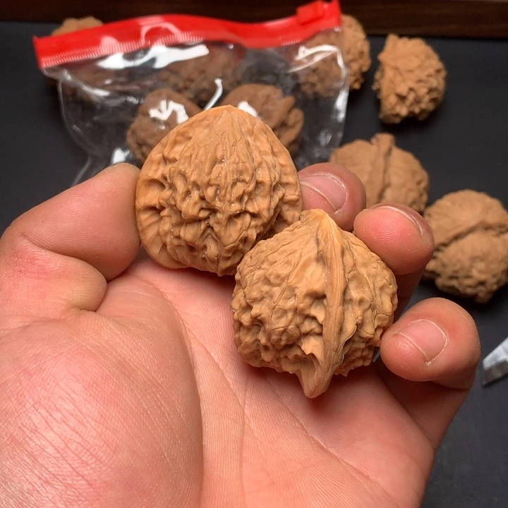 文玩核桃把件38佛度28