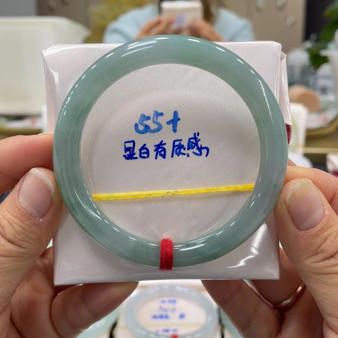 未镶嵌手镯翡翠翡翠