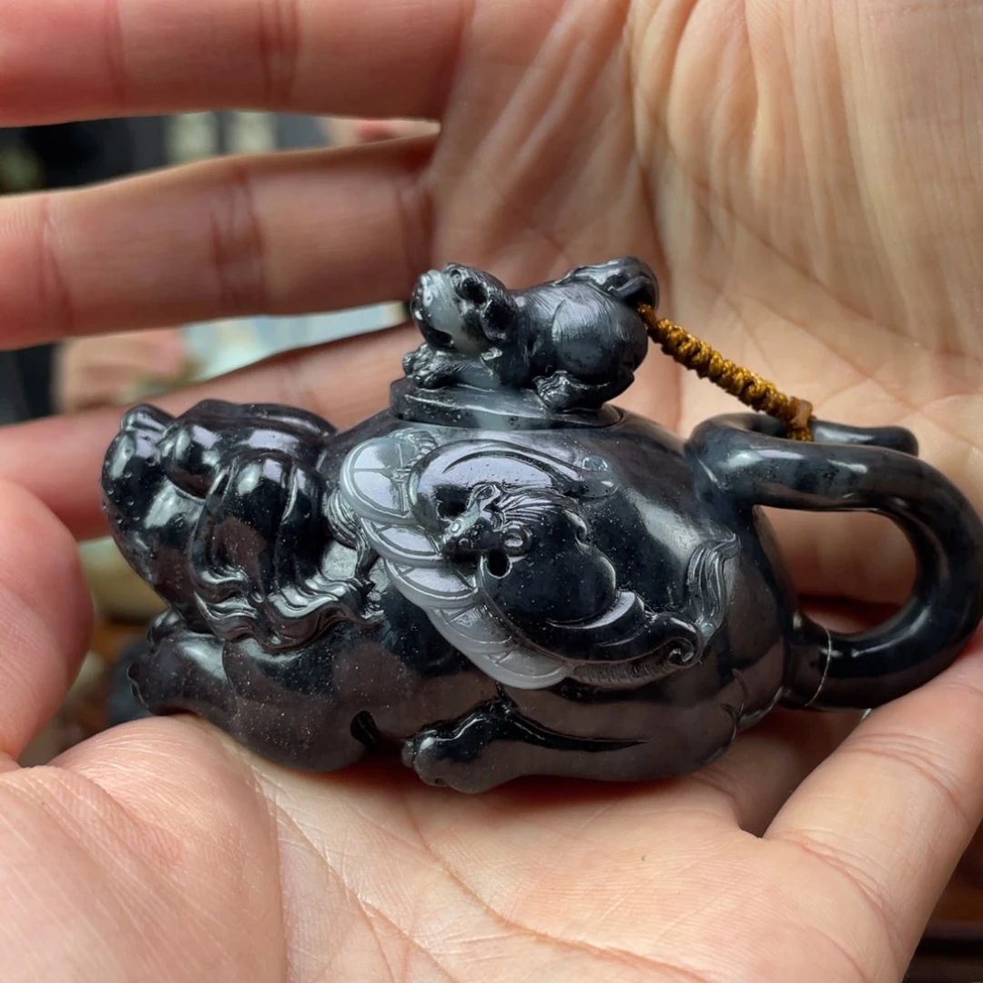 未镶嵌和田玉把件